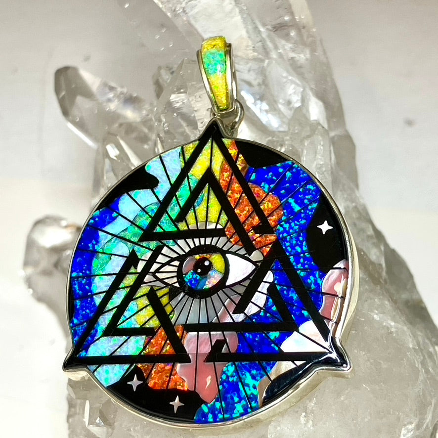 Cosmic Eye Round