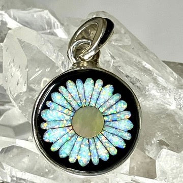 White Opal Daisy