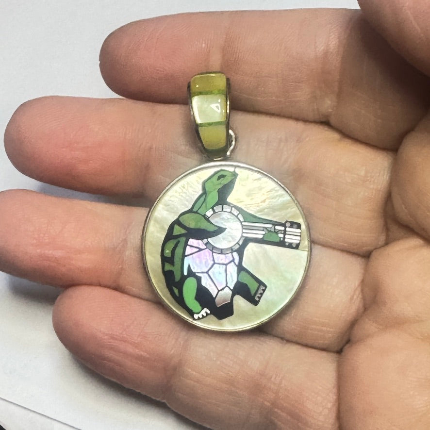 Banjo Terrapin Pendant