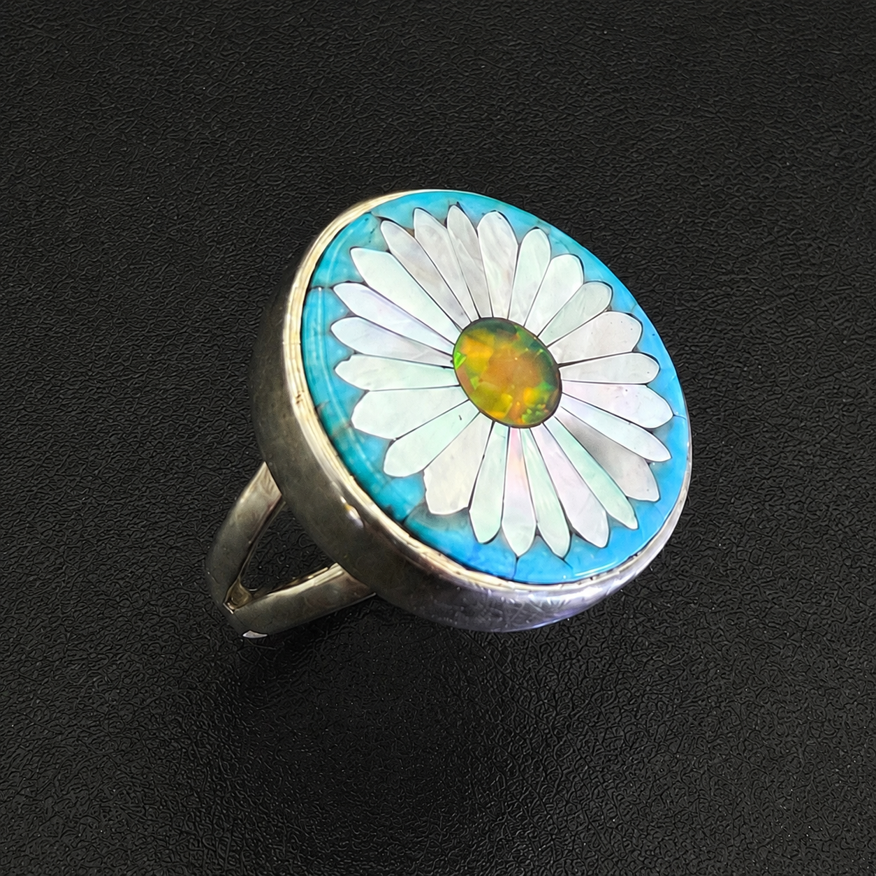 Daisy Ring