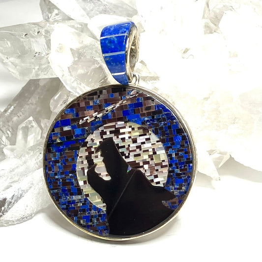 Micro Inlay Howling Wolf