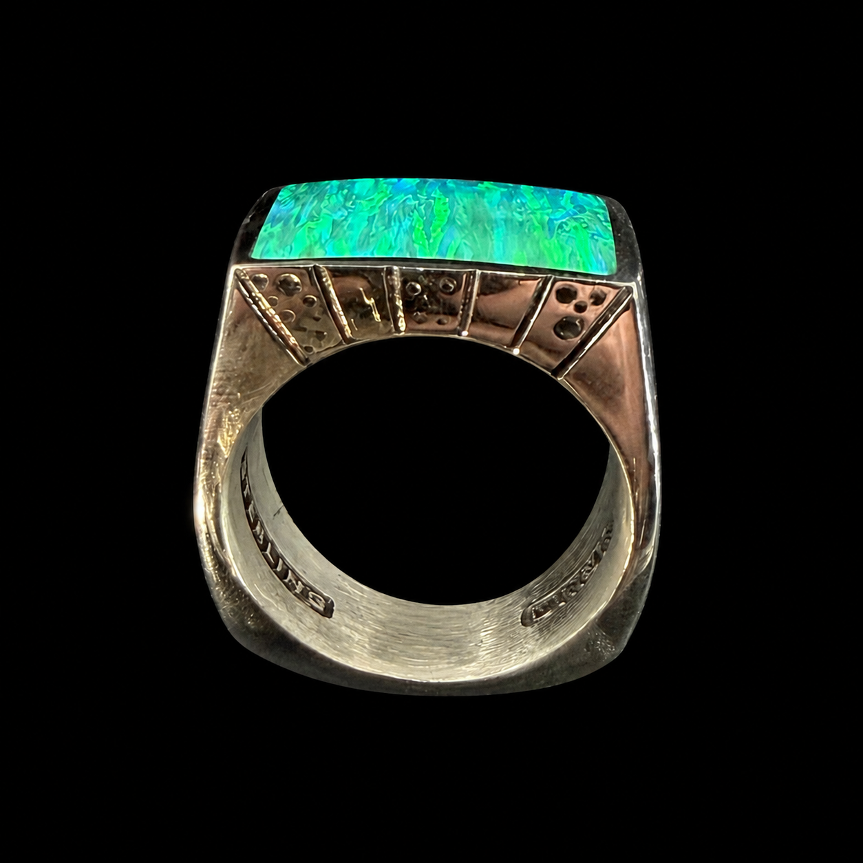 Engraved Geometric Inlay Signet Ring