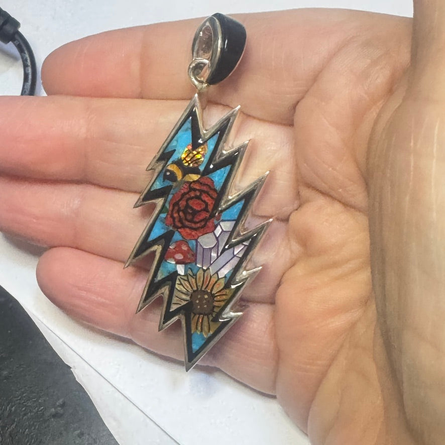 Lazy Bolt Pendant
