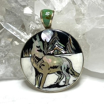 Winter Howling Wolf