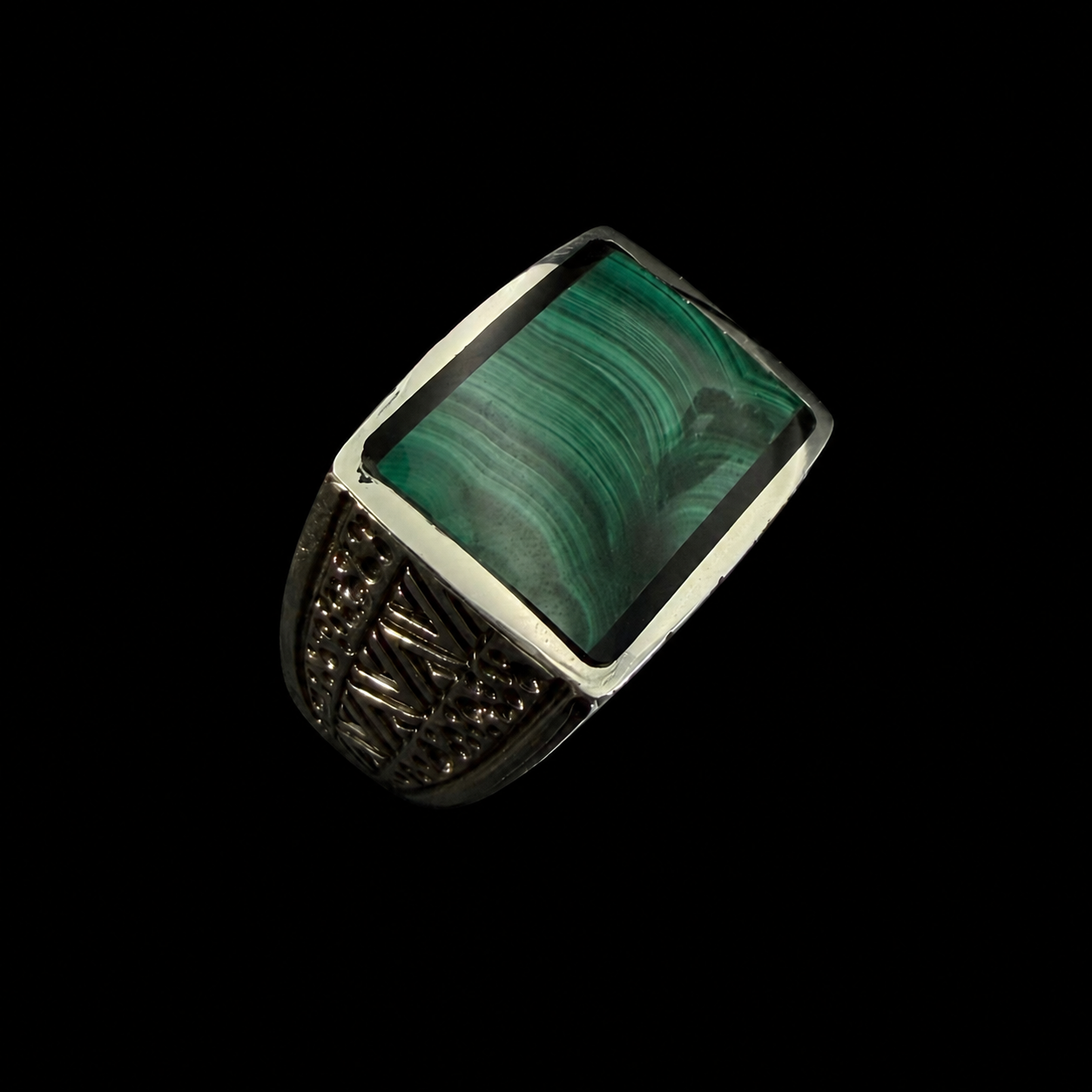Engraved Geometric Inlay Signet Ring