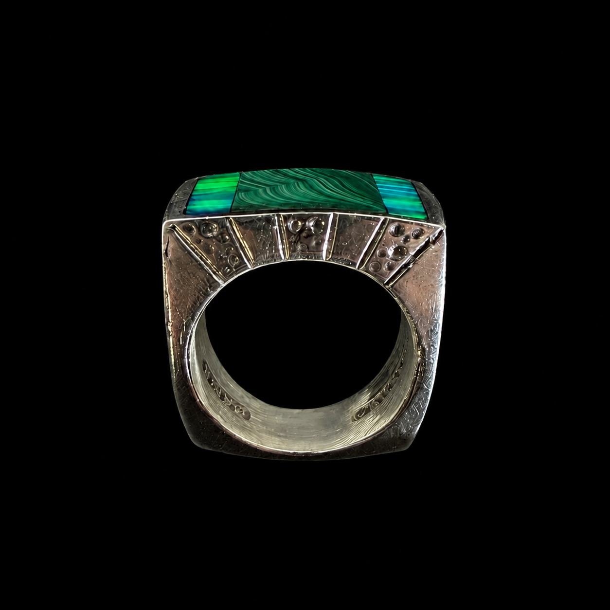 Engraved Geometric Inlay Signet Ring