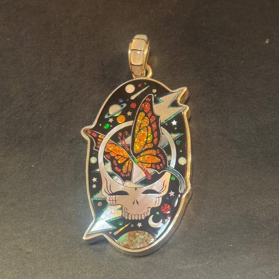 Butterfly & Bolt Stealie