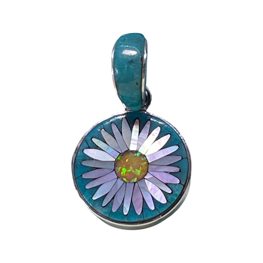 Mother of Pearl Daisy